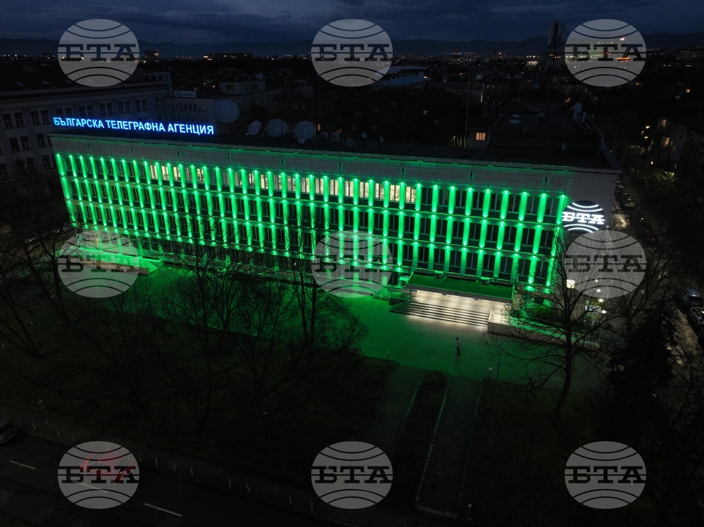 Българска телеграфна агенция - Цветница - фасада - осветяване