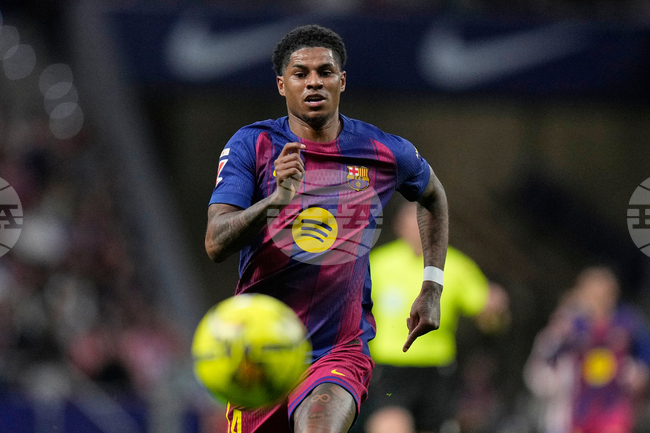 С гол на Роберт Левандовски Барселона победи Атлетико Мадрид и направи голяма крачка към спечелване на титлата в Ла Лига