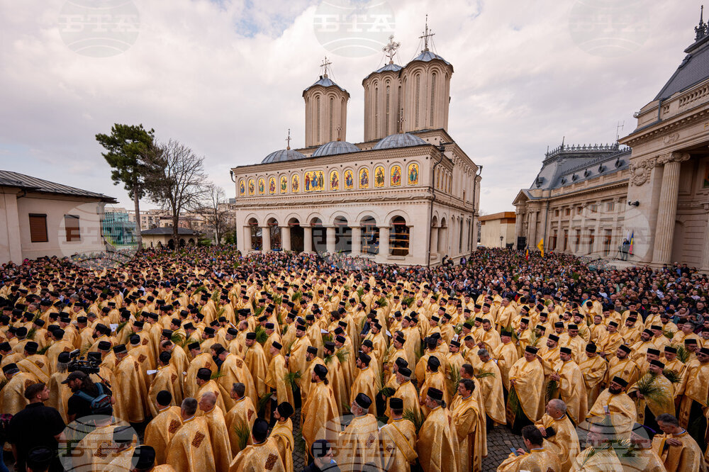 APTOPIX Romania Orthodox Palm Sunday