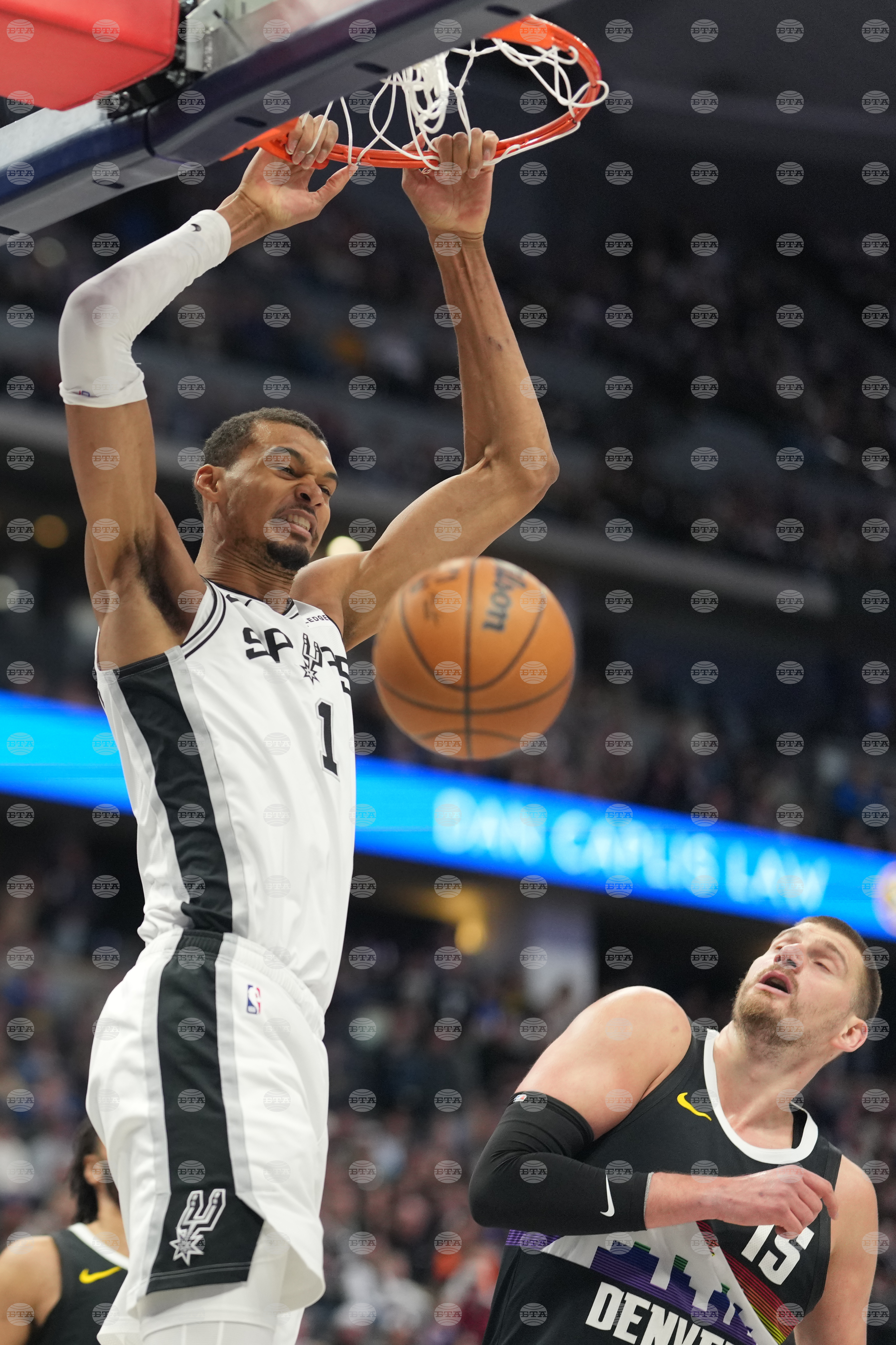 Spurs Nuggets Basketball