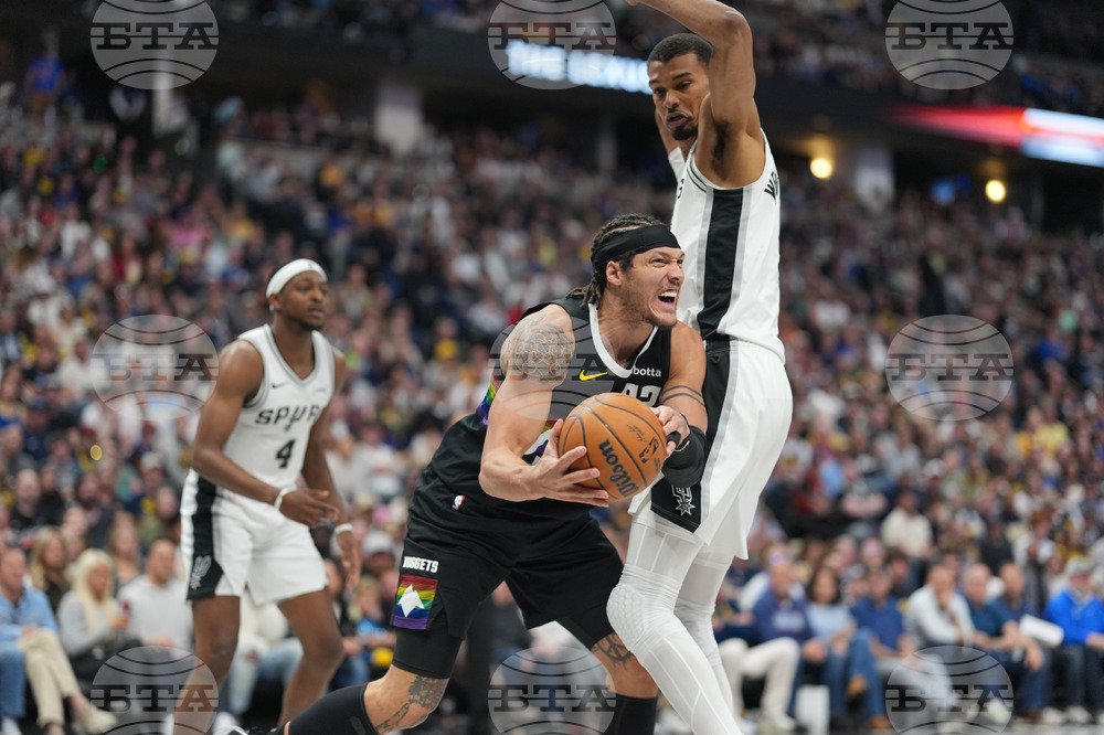 Spurs Nuggets Basketball