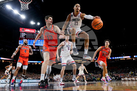 NCAA Illinois UConn Basketball