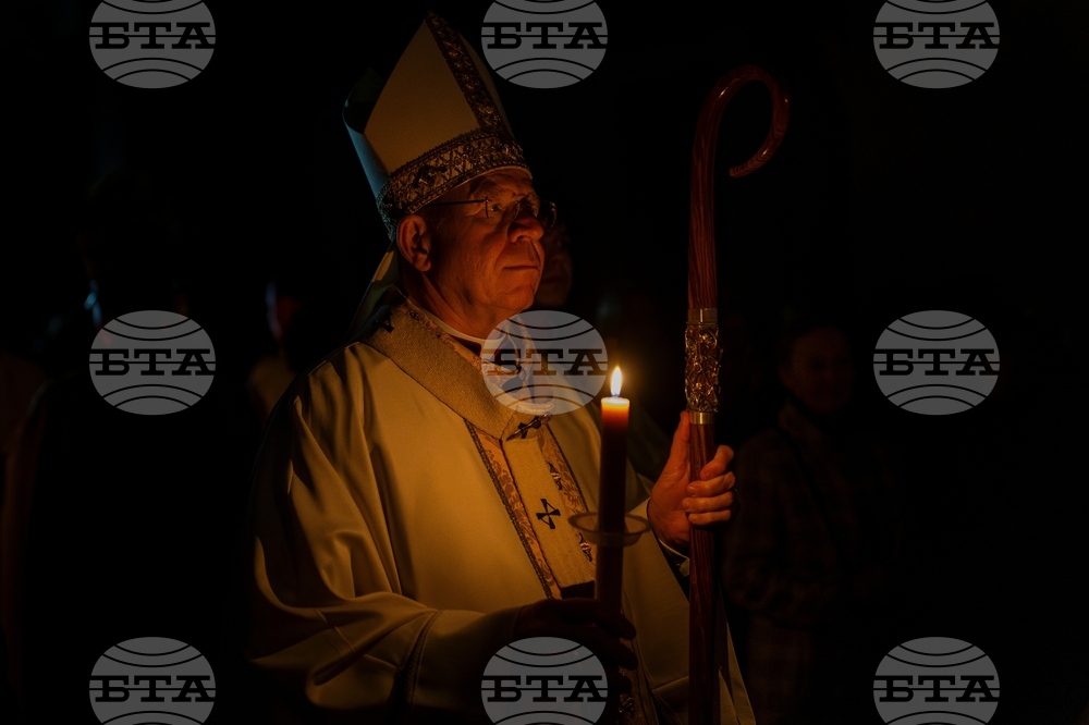APTOPIX Lithuania Easter
