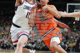 NCAA Illinois UConn Basketball