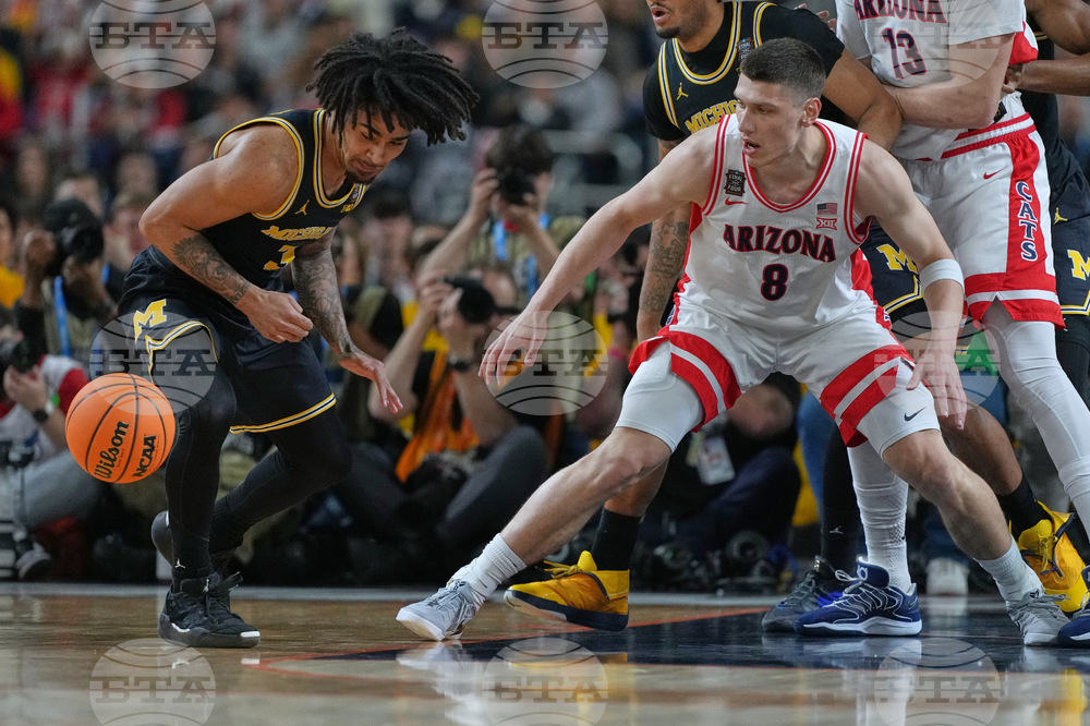 NCAA Michigan Arizona Basketball