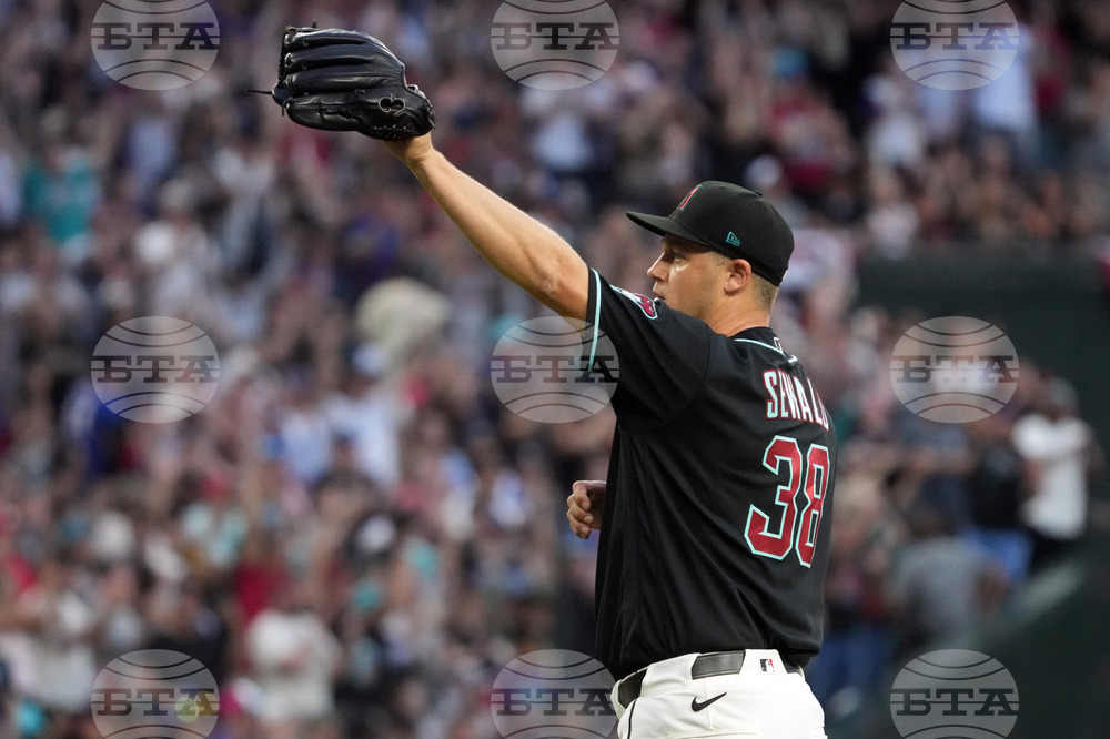 Braves Diamondbacks Baseball