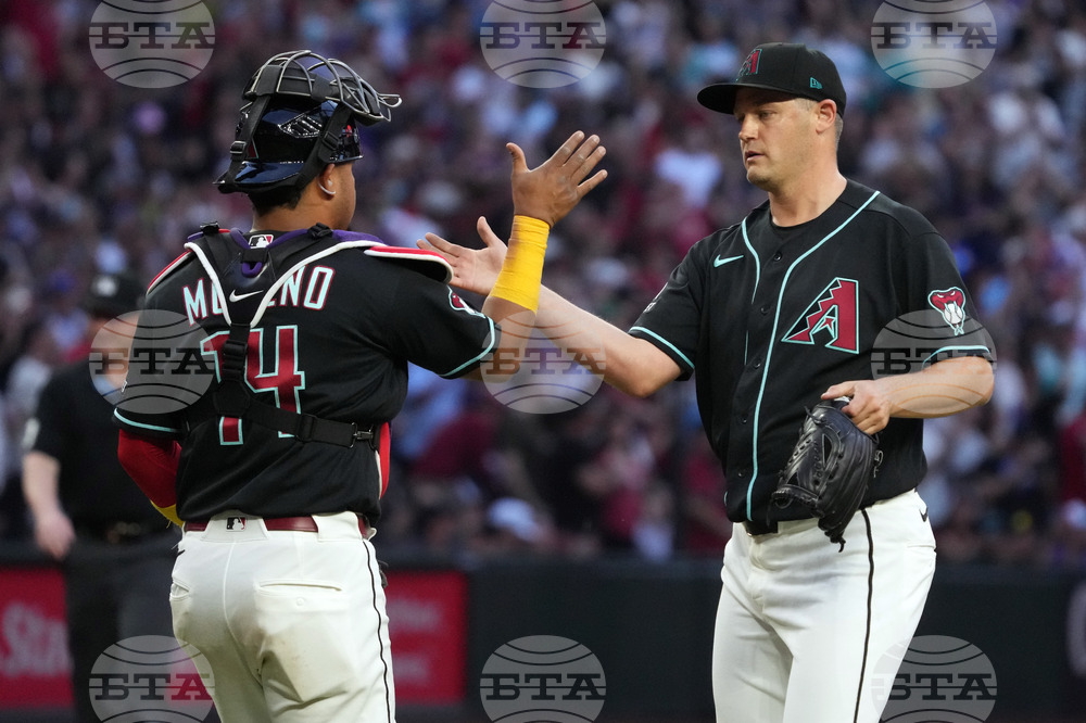 Braves Diamondbacks Baseball