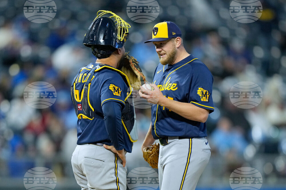 Brewers Royals Baseball