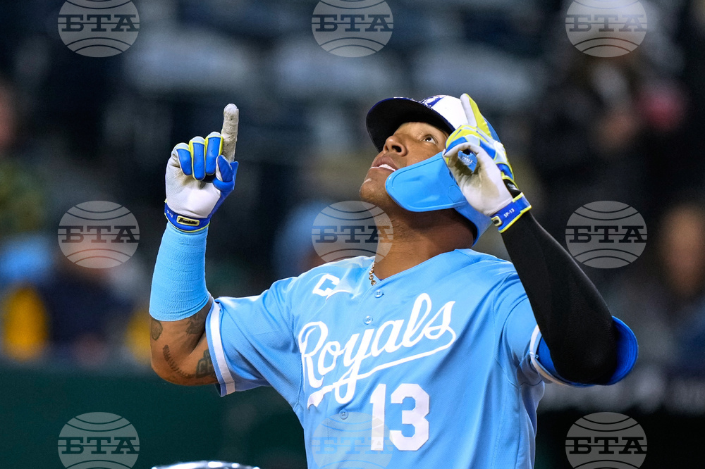 Brewers Royals Baseball