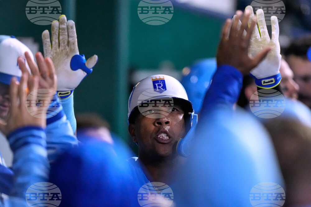 Brewers Royals Baseball