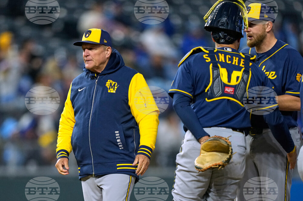 Brewers Royals Baseball