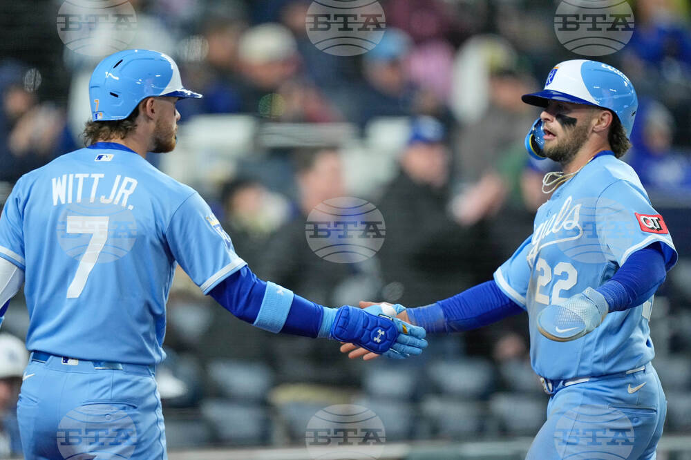 Brewers Royals Baseball