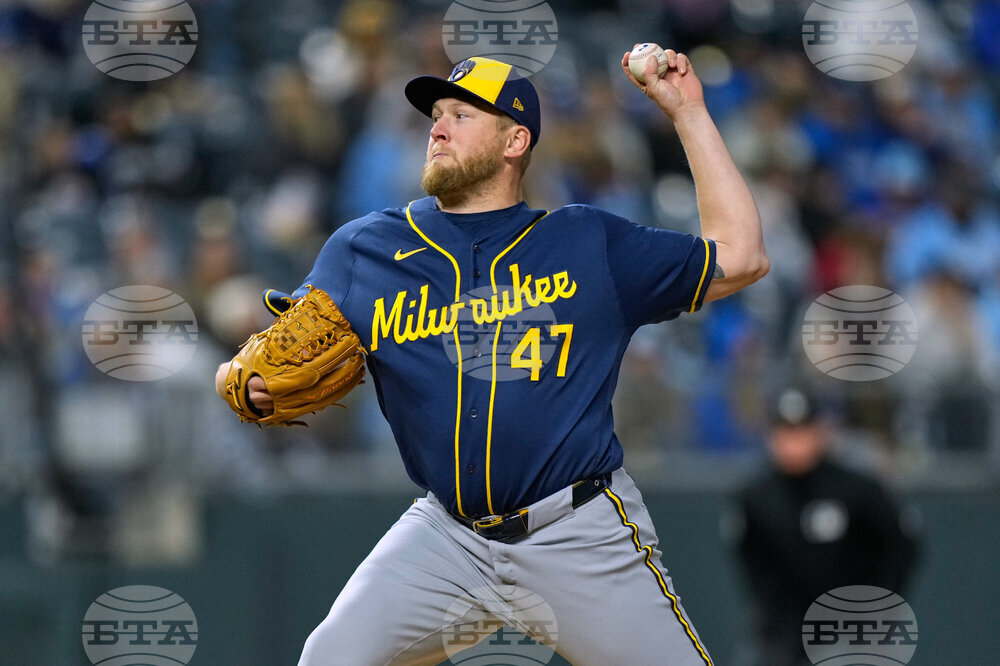 Brewers Royals Baseball