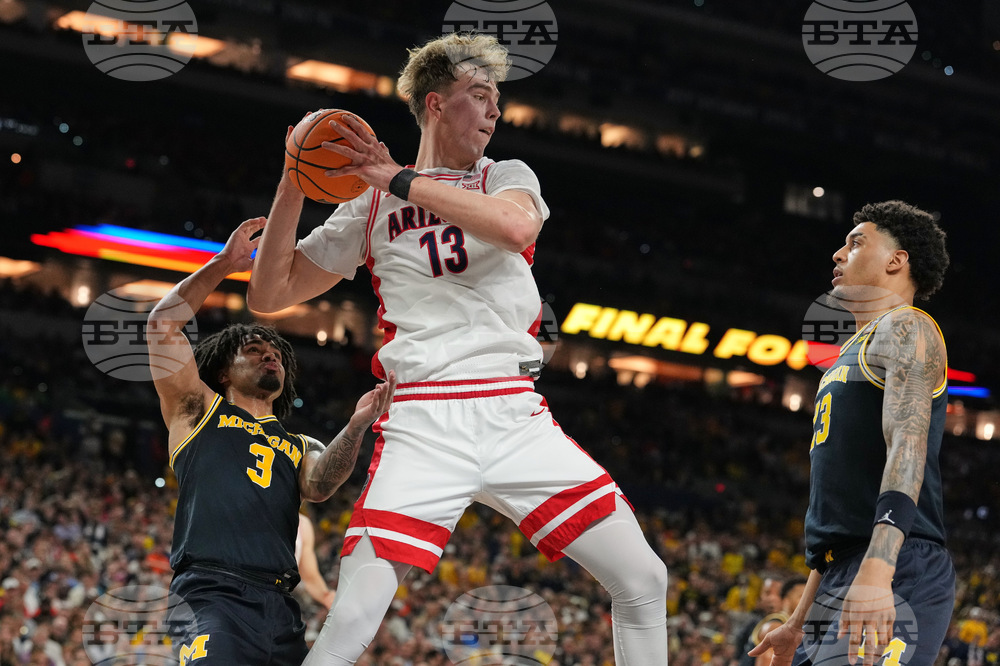 NCAA Michigan Arizona Basketball
