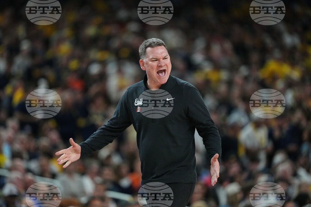 NCAA Michigan Arizona Basketball