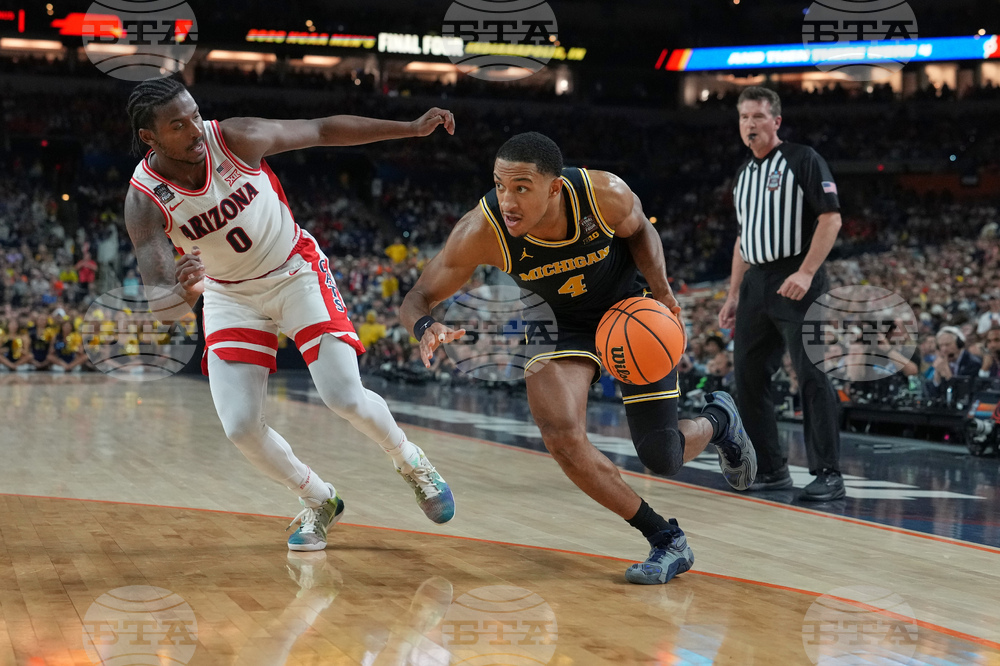 NCAA Michigan Arizona Basketball