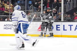 Maple Leaves Kings Hockey