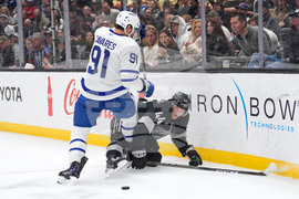 Maple Leaves Kings Hockey