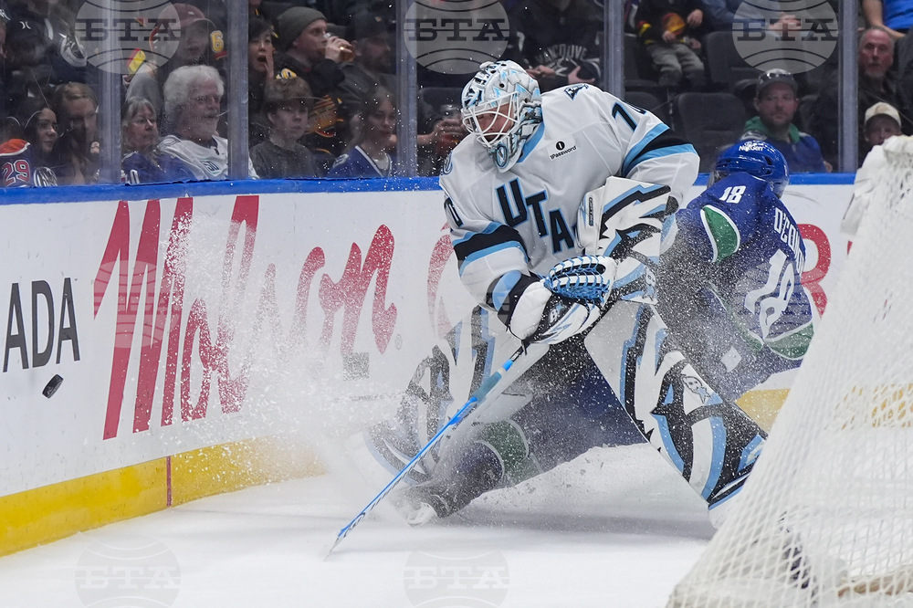 Mammoth Canucks Hockey