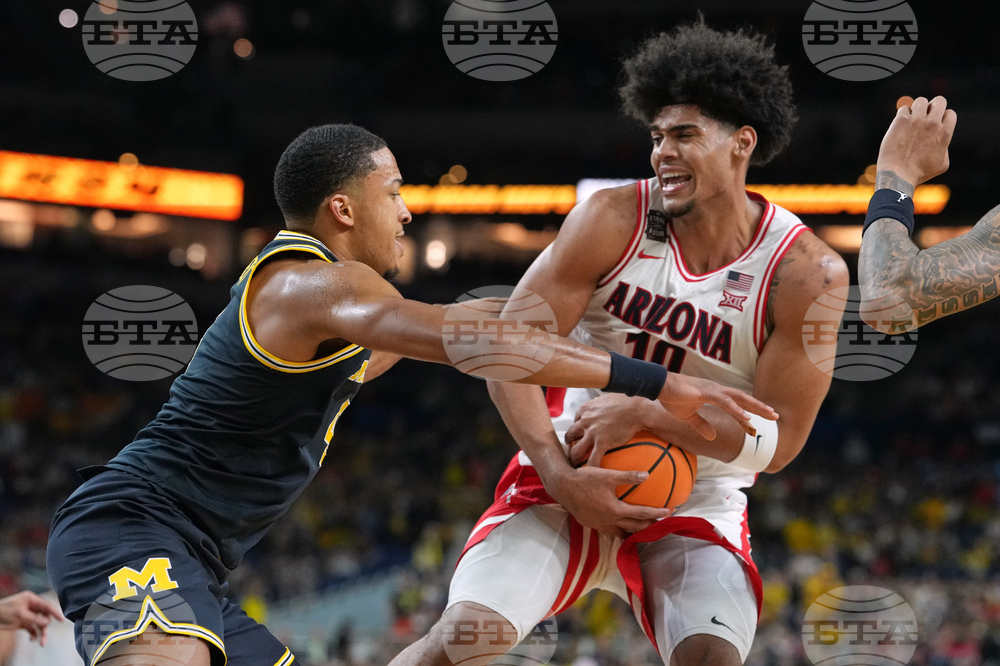 NCAA Michigan Arizona Basketball