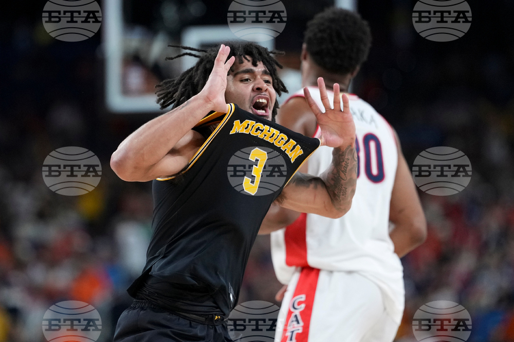 APTOPIX NCAA Michigan Arizona Basketball