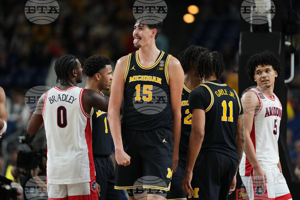 NCAA Michigan Arizona Basketball