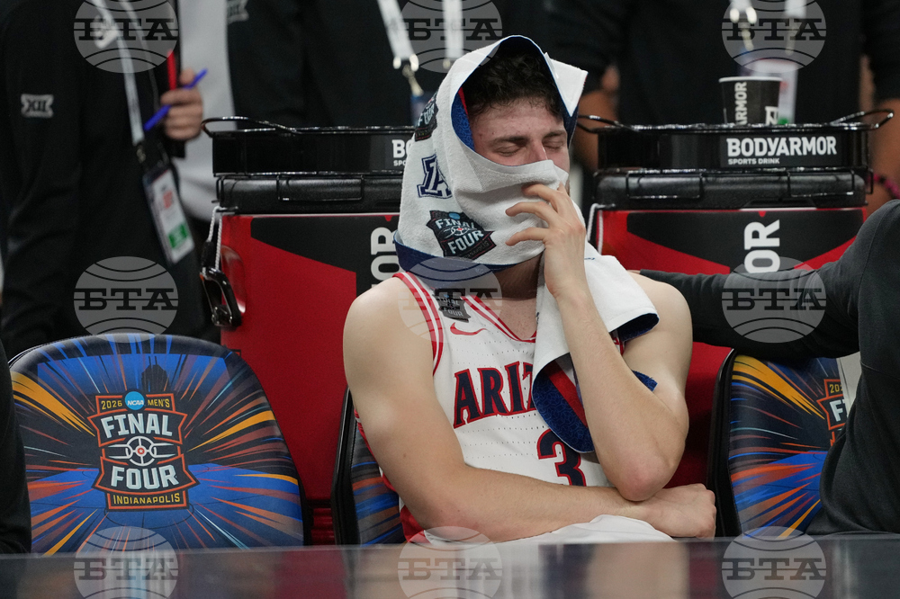 NCAA Michigan Arizona Basketball