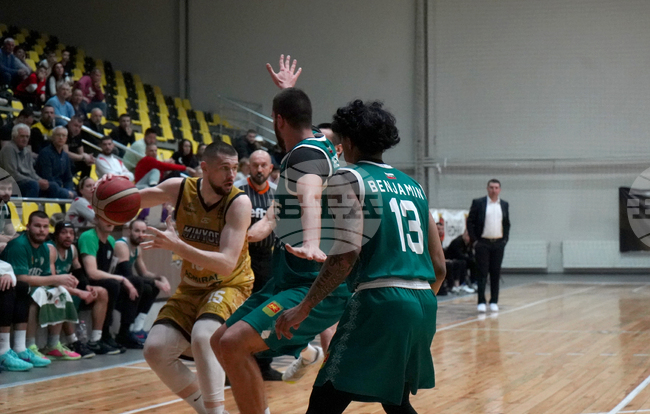 Перник - баскетбол - Миньор 2015 - Берое