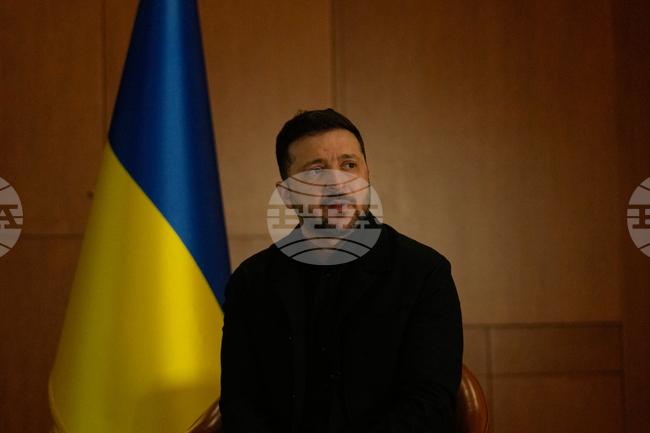 На Украйна ѝ предстоят месеци на дипломатически и военен натиск, заяви Зеленски