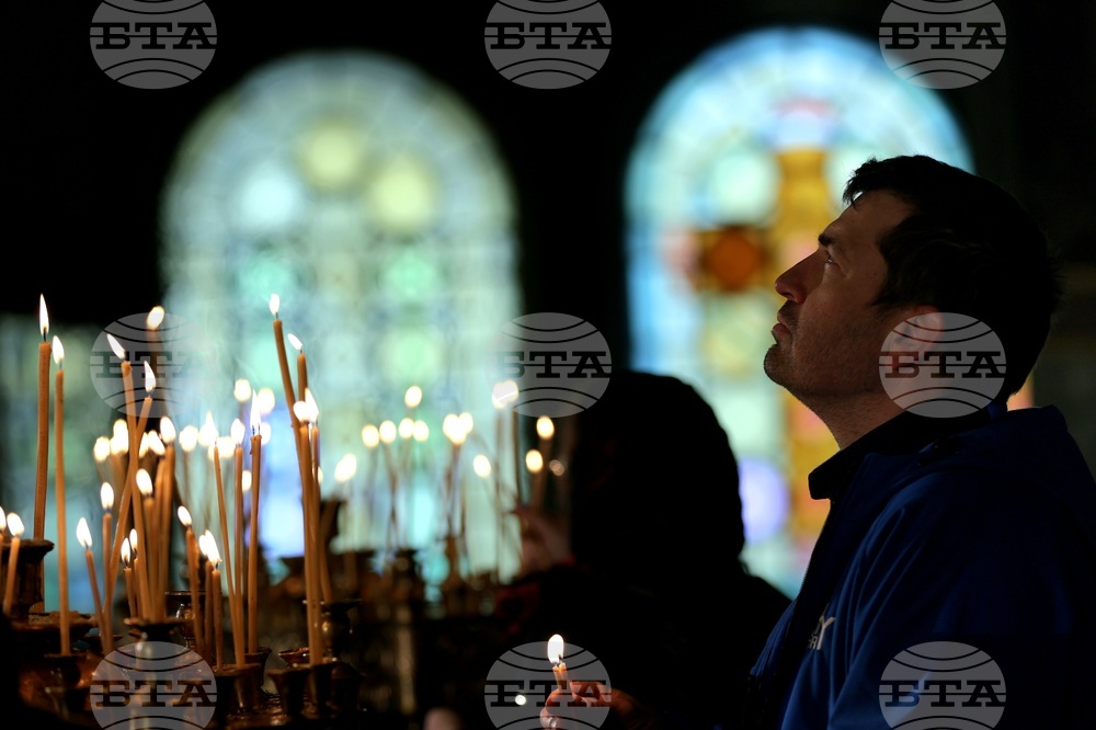 Цветница - Патриарх Даниил - литургия