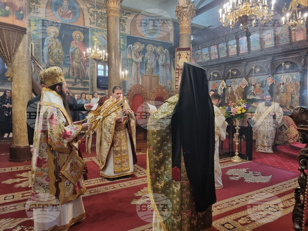 Сливен - Цветница - литургия