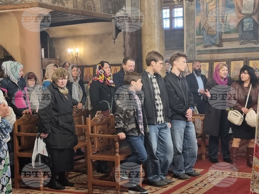 Сливен - Цветница - литургия