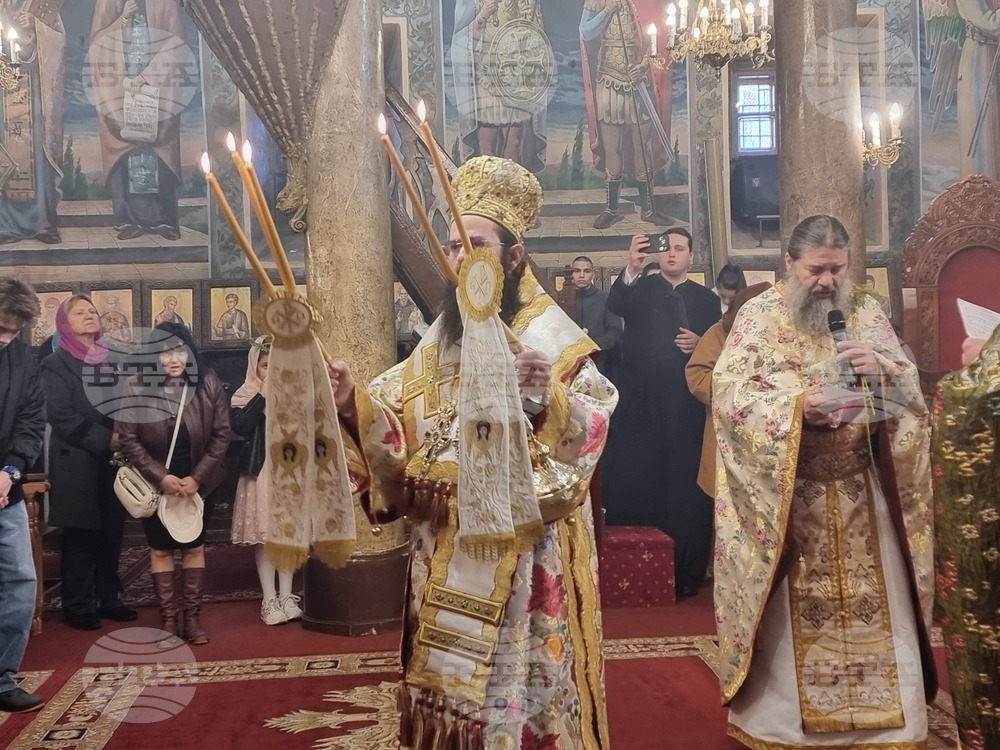 Сливен - Цветница - литургия