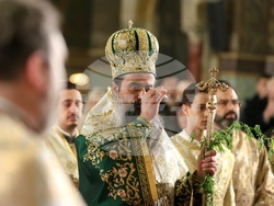 Цветница - Патриарх Даниил - литургия