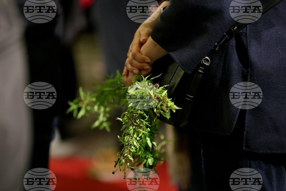 Цветница - Патриарх Даниил - литургия