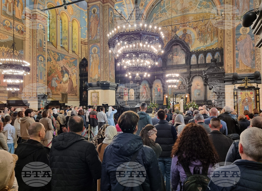 Варна - Цветница - Архиерейска света литургия