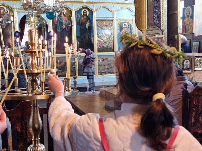 Благотворителен базар на Цветница събра средства за ремонт на най-старата църква в Ямбол