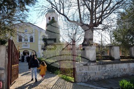 Ямбол - благотворителен базар - ремонт на храм