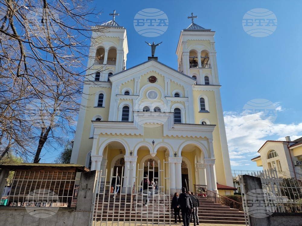 Раковски - храм "Пресвето сърце Исусово" - Великден - католици