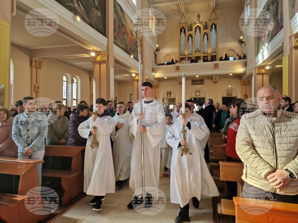 Раковски - храм "Пресвето сърце Исусово" - Великден - католици