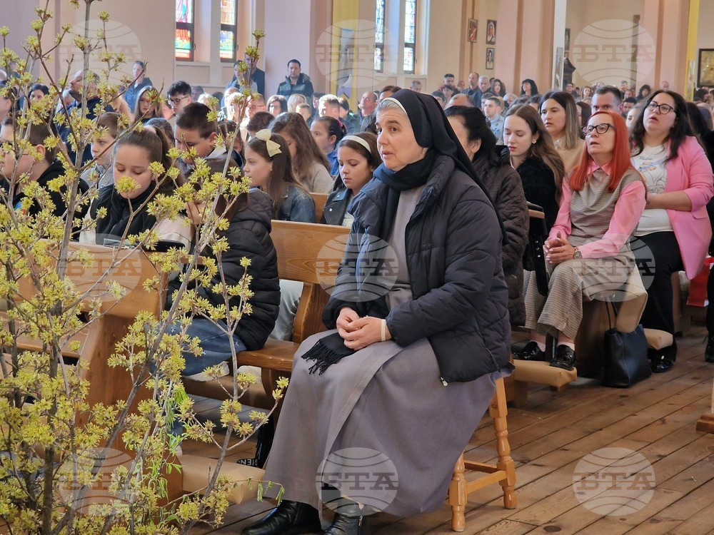 Раковски - храм "Пресвето сърце Исусово" - Великден - католици