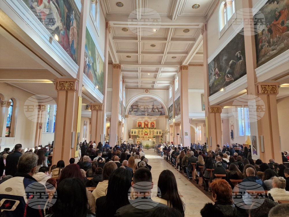 Раковски - храм "Пресвето сърце Исусово" - Великден - католици