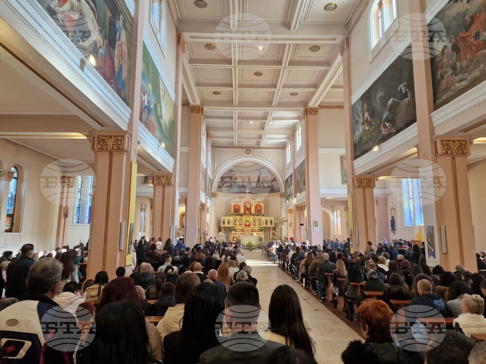 Раковски - храм "Пресвето сърце Исусово" - Великден - католици