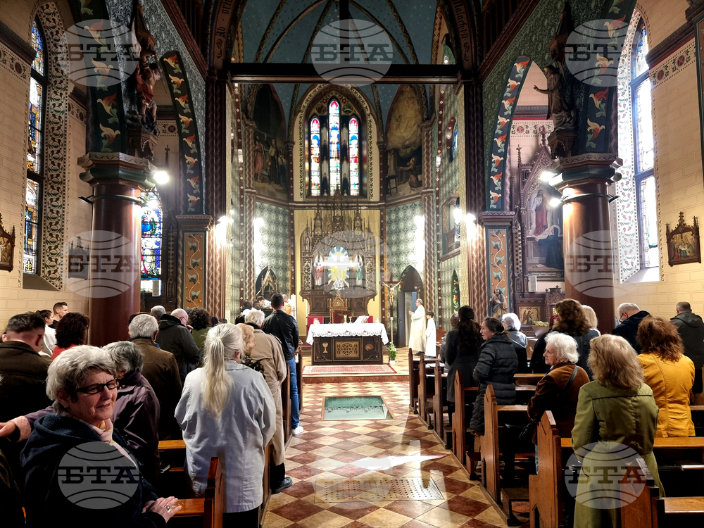 Русе - Великден - католици