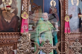 Шумен - Цветница - храма „Свети Три Светители“ - неделна служба