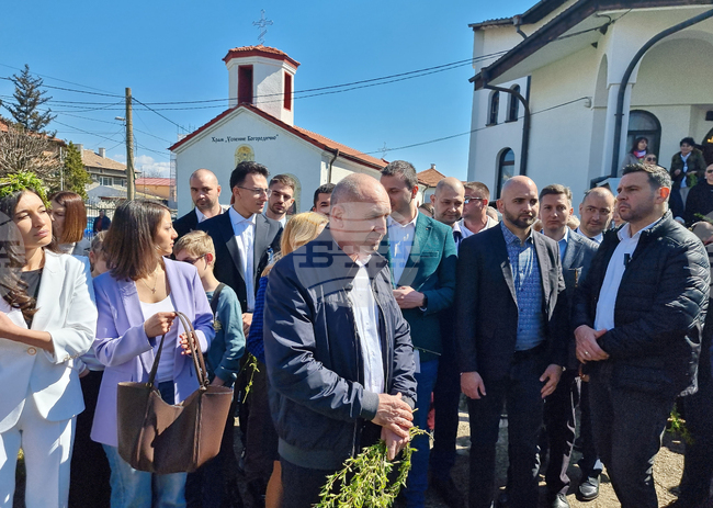 Румен Радев - Цветница - празник