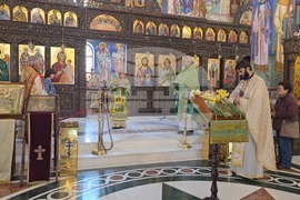 Ловеч - Цветница - литургия