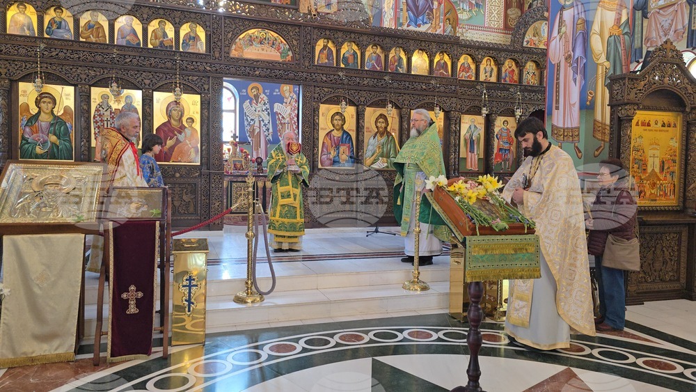 Ловеч - Цветница - литургия