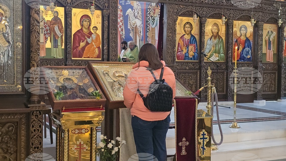 Ловеч - Цветница - литургия