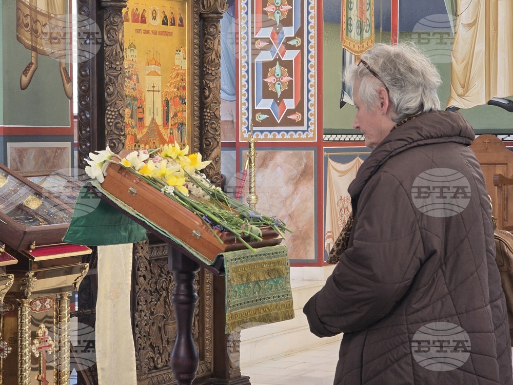 Ловеч - Цветница - литургия